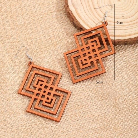 *One Left* Square Artsy Wooden Earrings - Picture 3 of 3